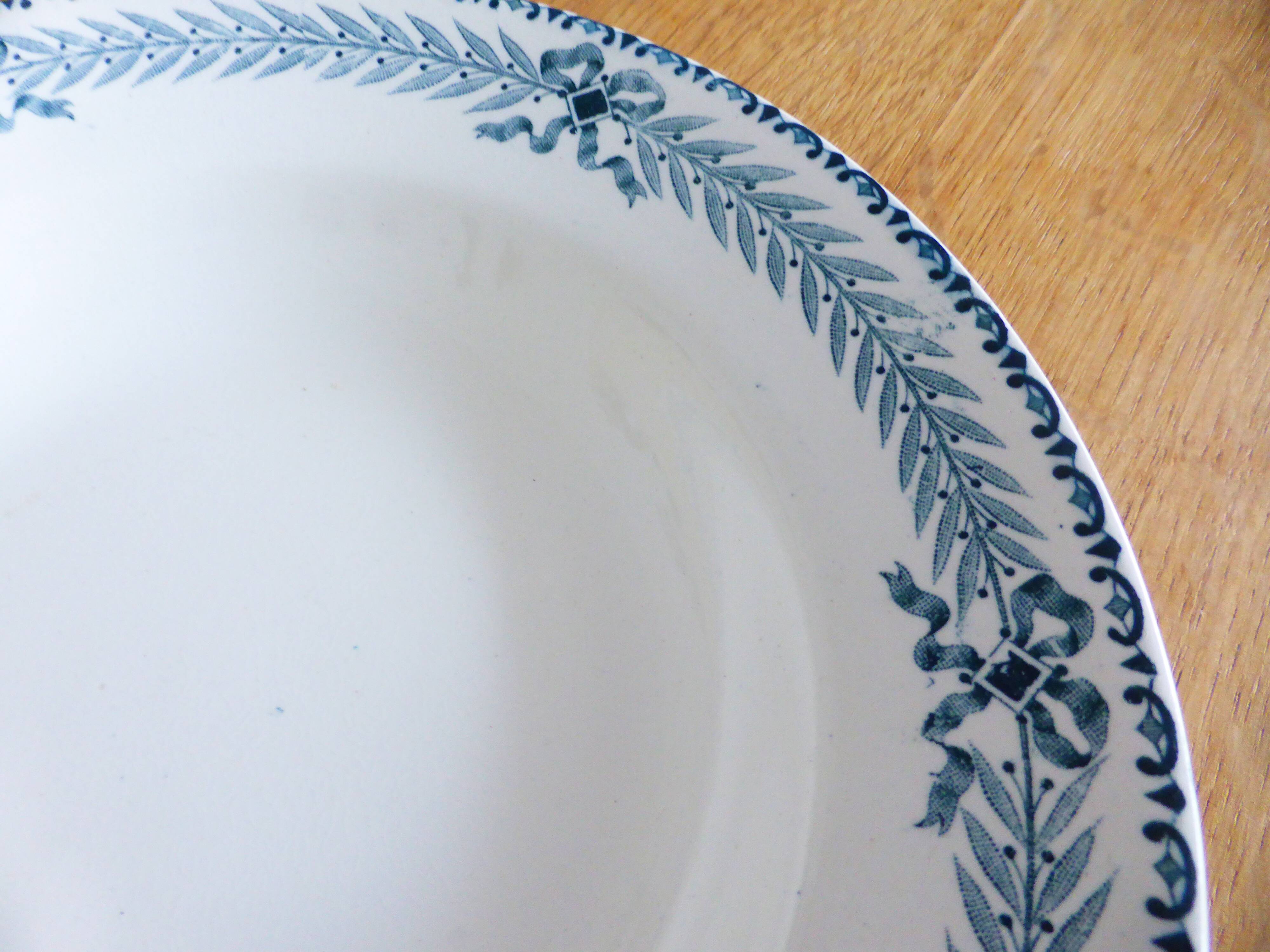 1 deep plate made of Boulanger ironstone model Chinon 221268