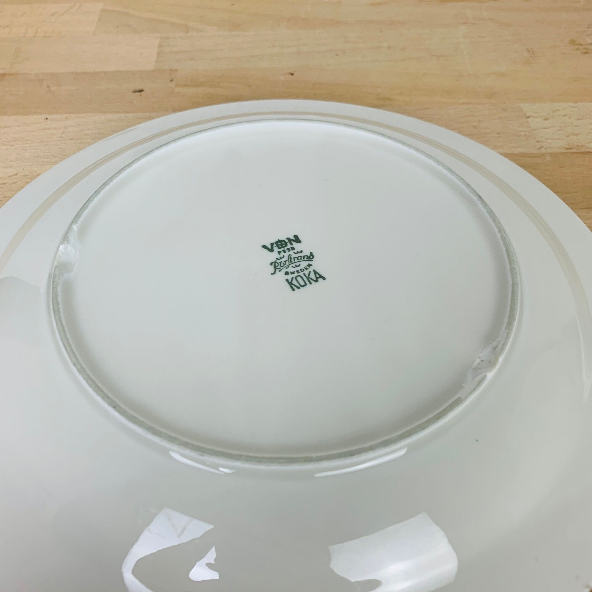 8 Koka ceramic flat plates by Rörstrand Sweden, Scandinavian