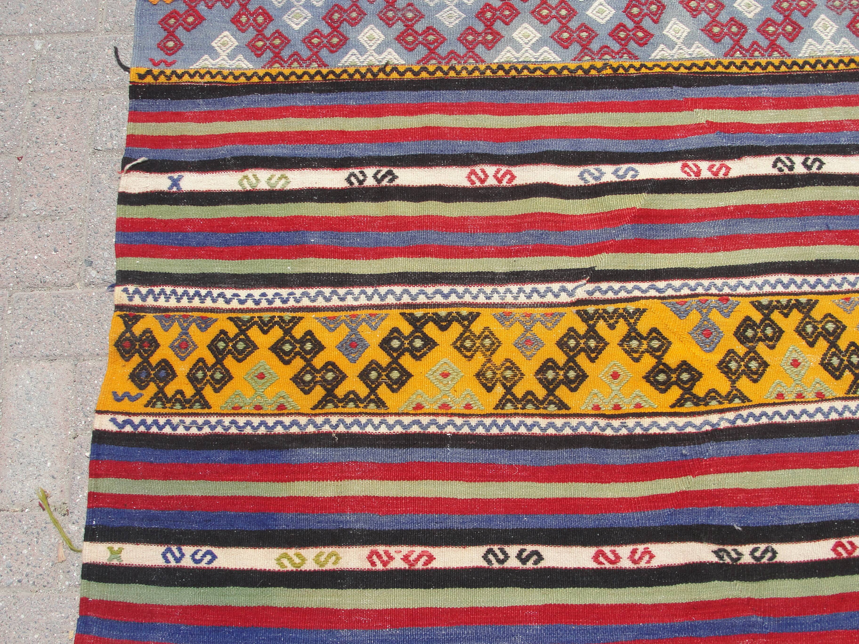 Handmade area kilim rugs for livingroom