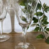 Set of 8 engraved wine glasses