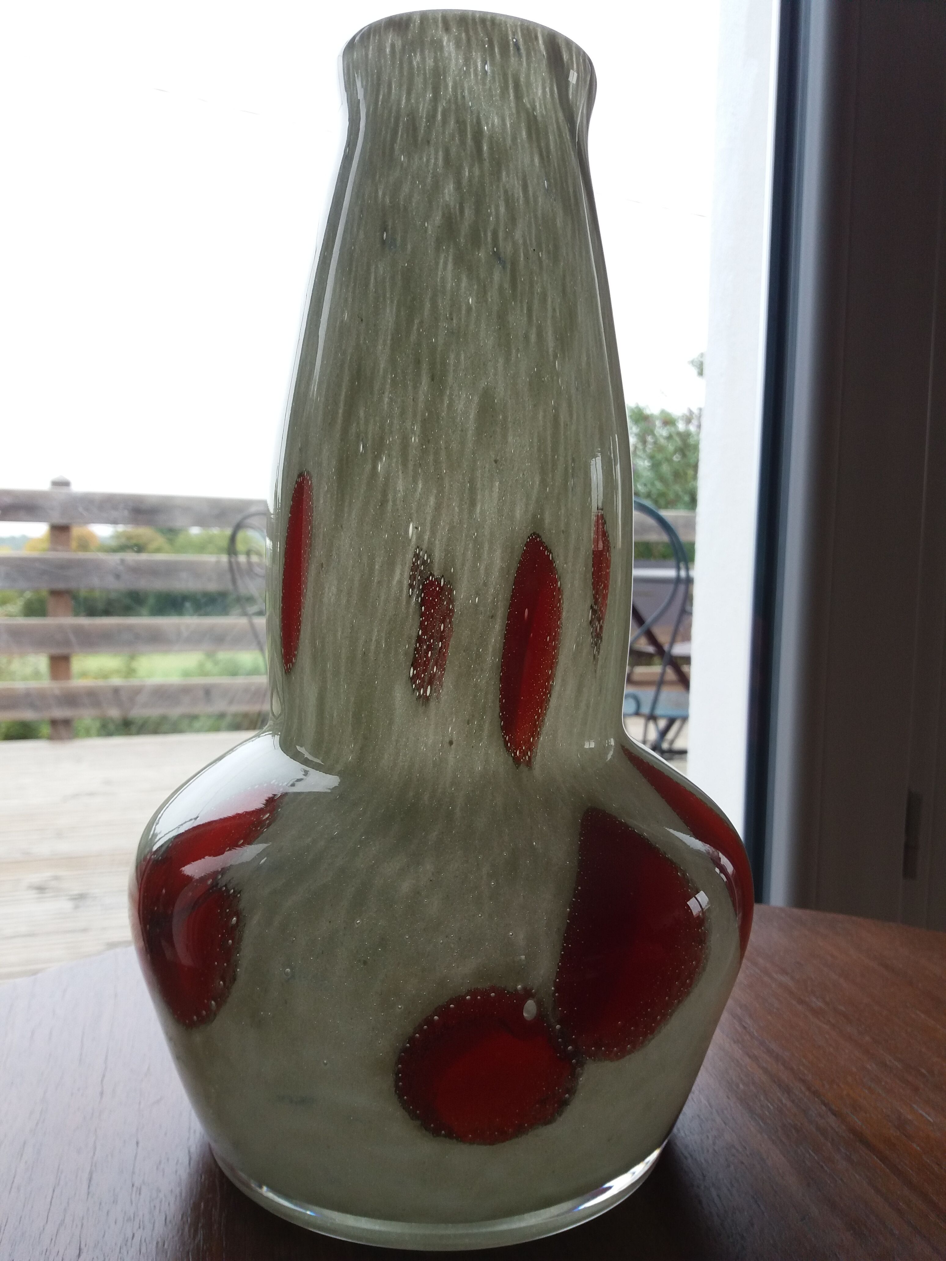 Blown glass vase 70s