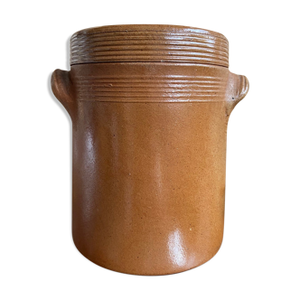 Enamelled sandstone spice pot