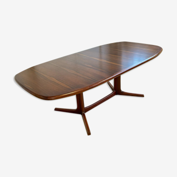 Rosewood table by Dyrlund