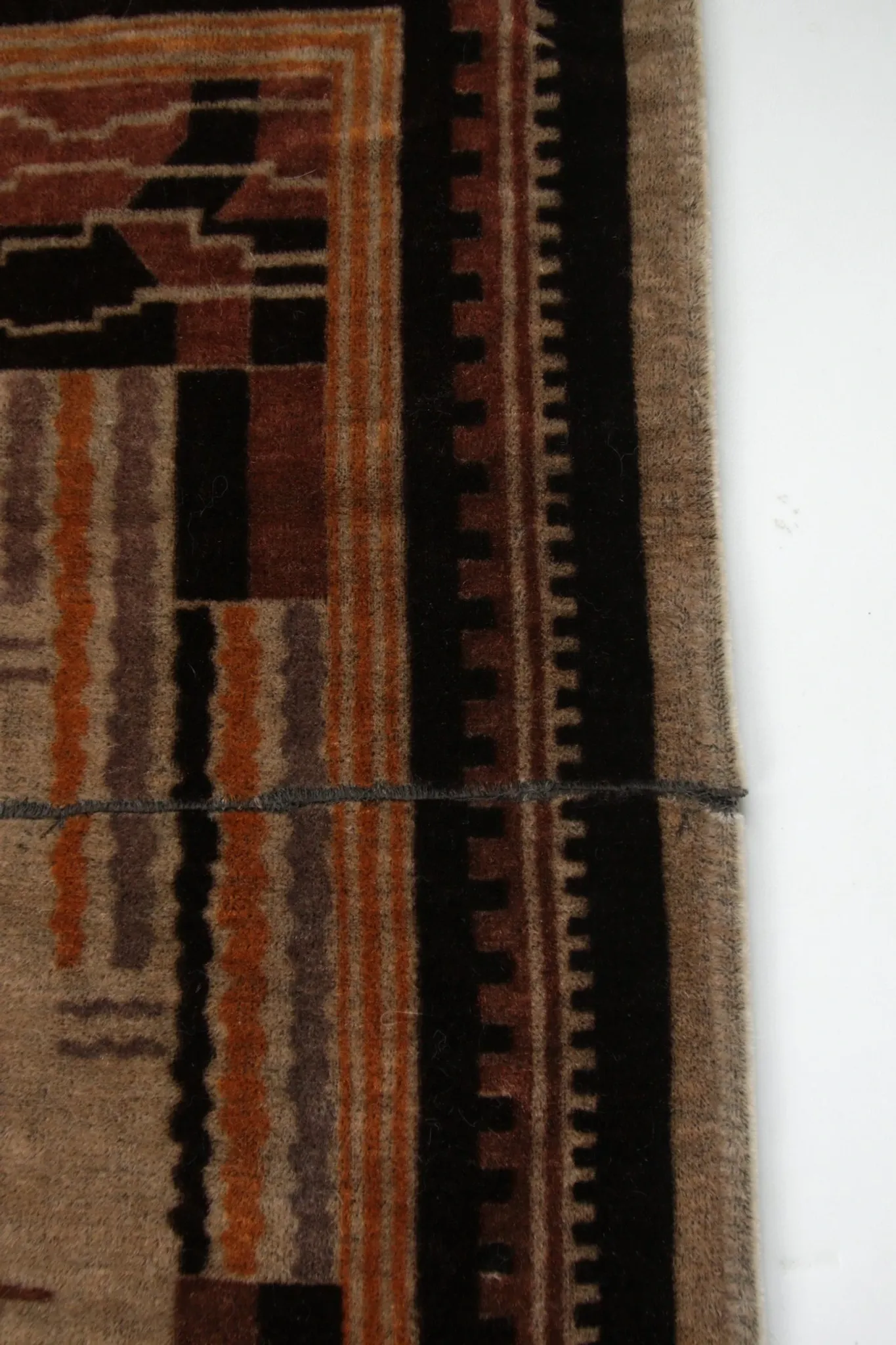 Art deco velour rug with fringes – 1930s, 142 x 91 cm