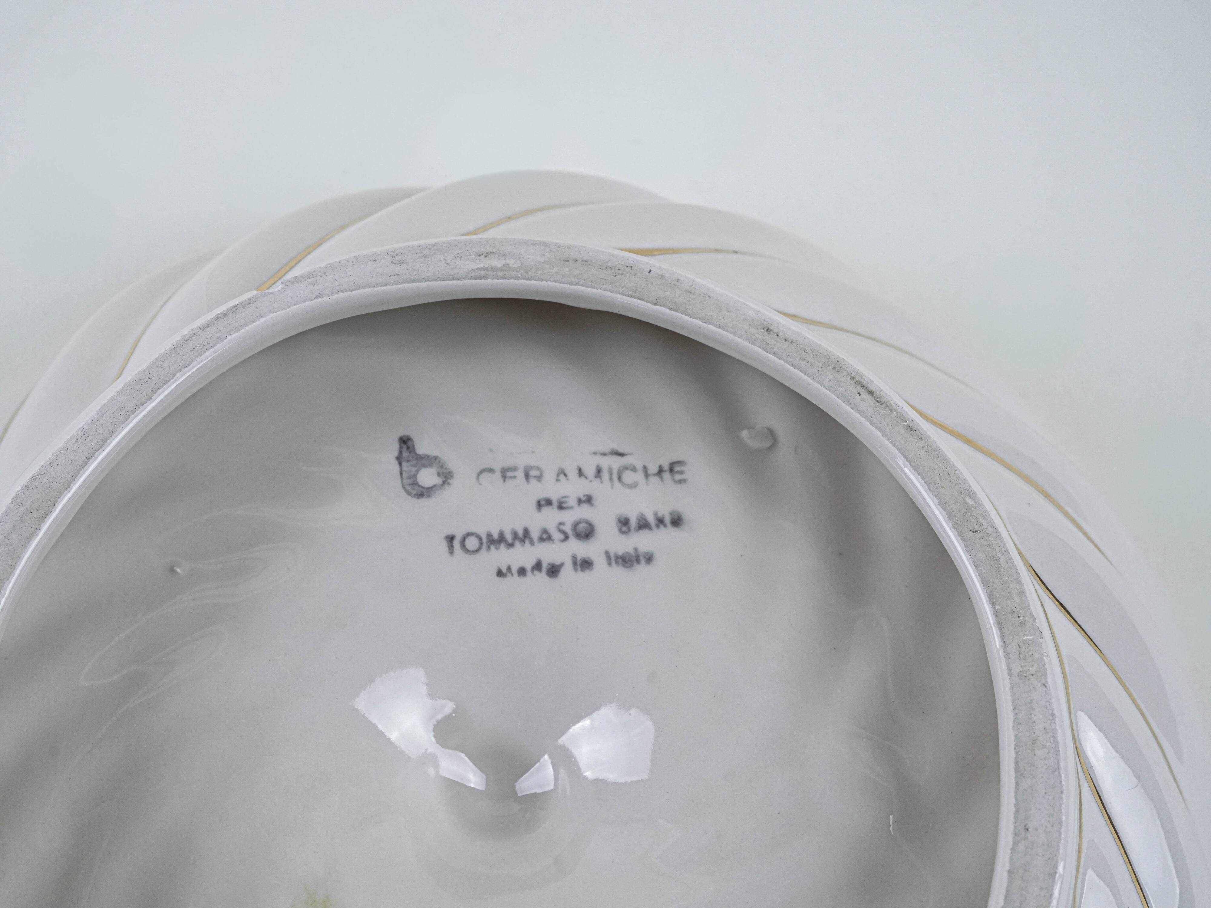 Ceramic decorative bowl, Italian design, 1980s, production: Italy