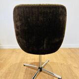 Swivel chair