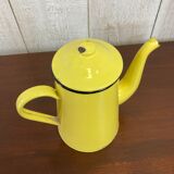 Yellow enamelled coffee maker