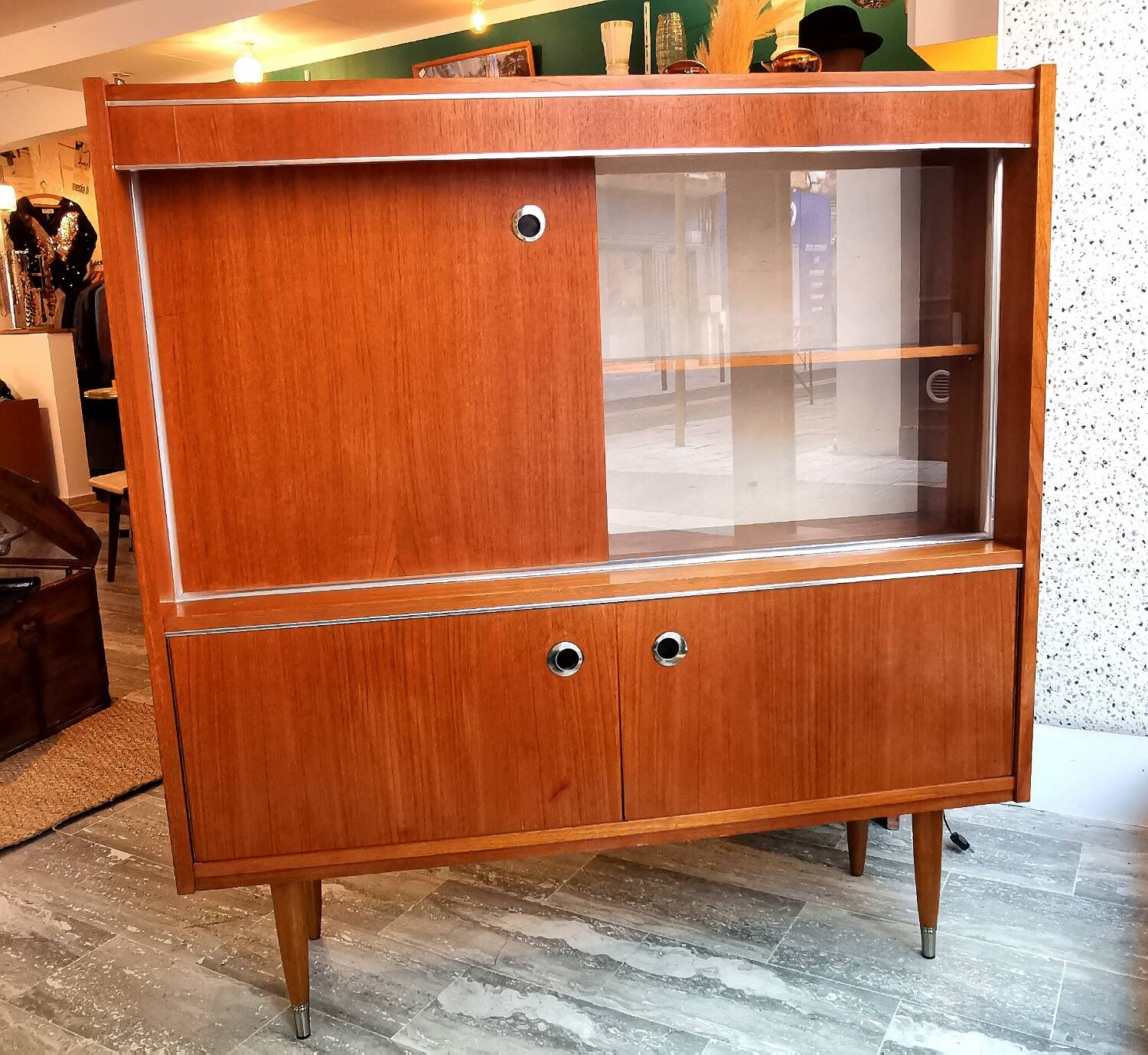 Meuble vitrine en teck