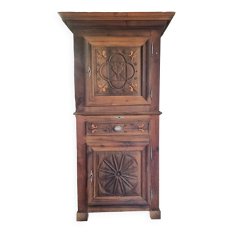 Armoire