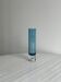 Vase en verre bleu transparent