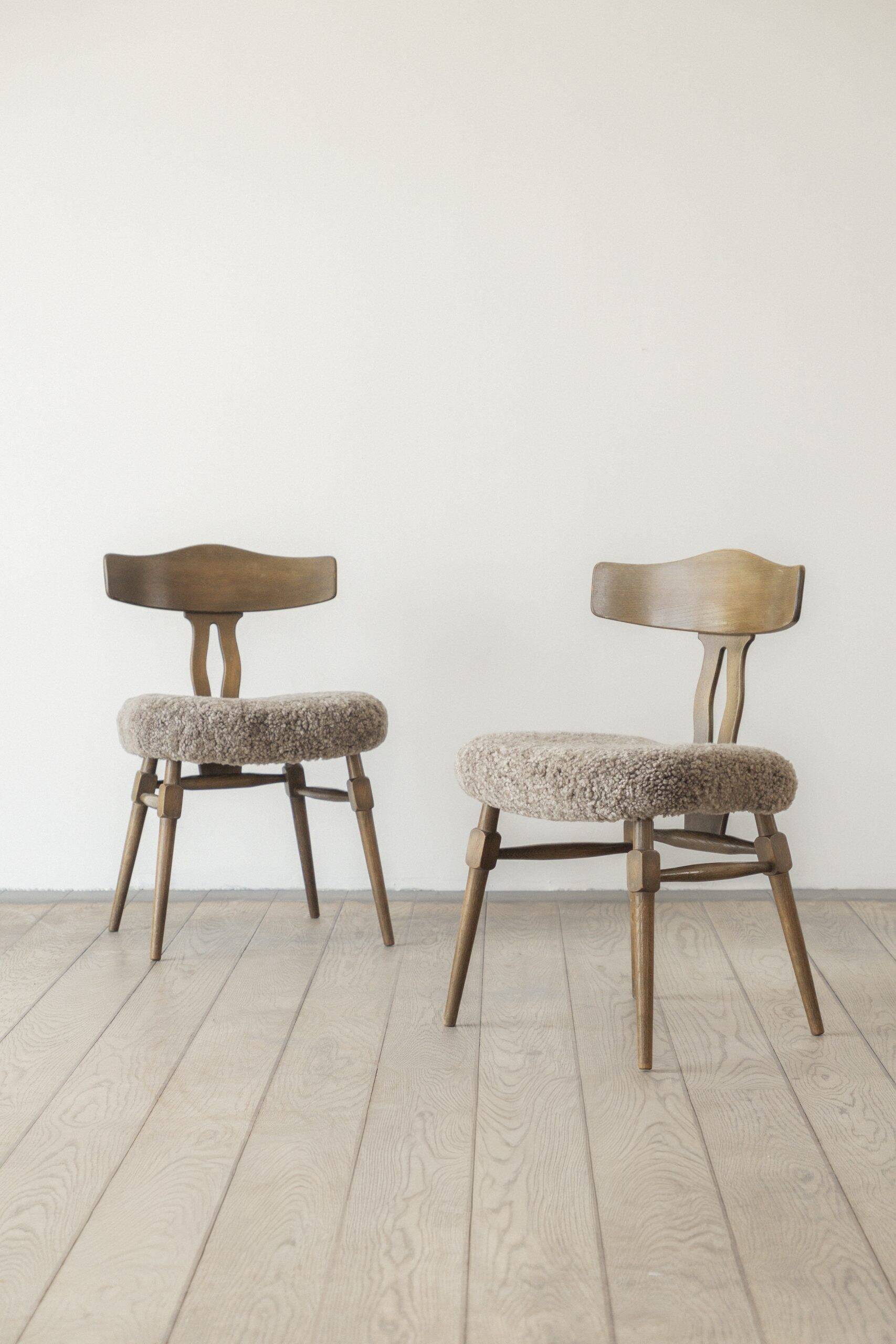 Henning Kjærnulf, solid oak dining chair (pair)