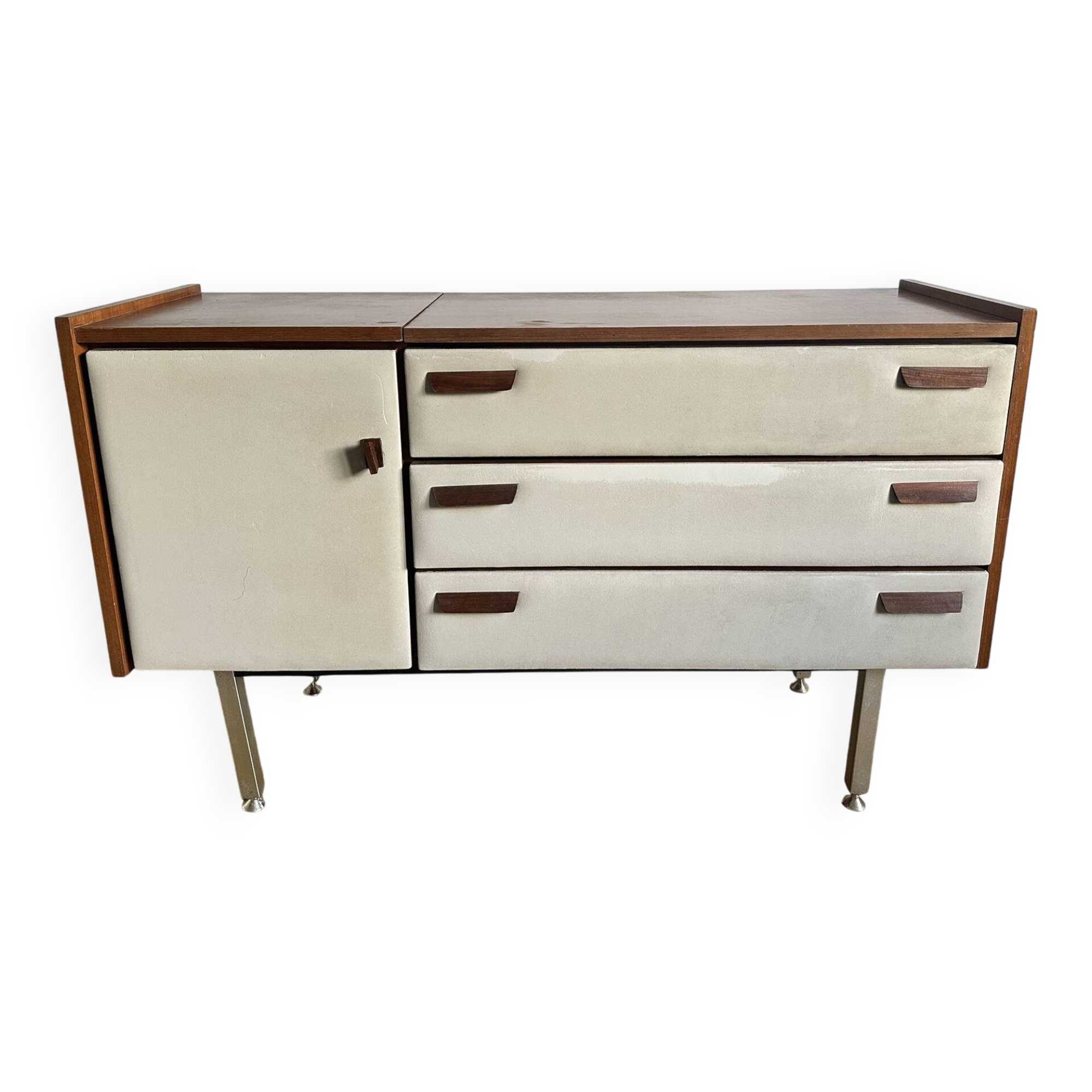 Regy dressing table