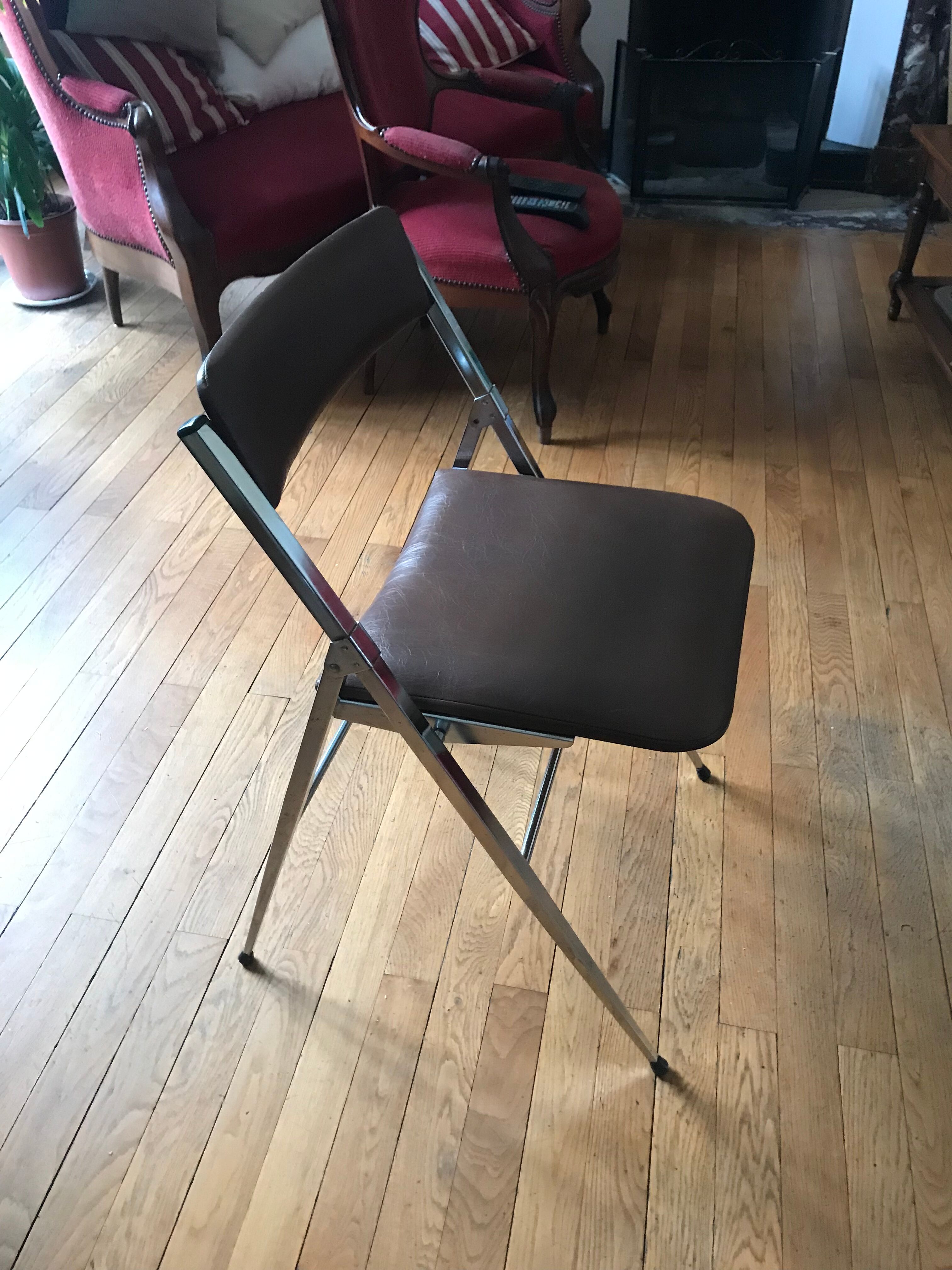 Chrome metal chairs and skaï from the 70s