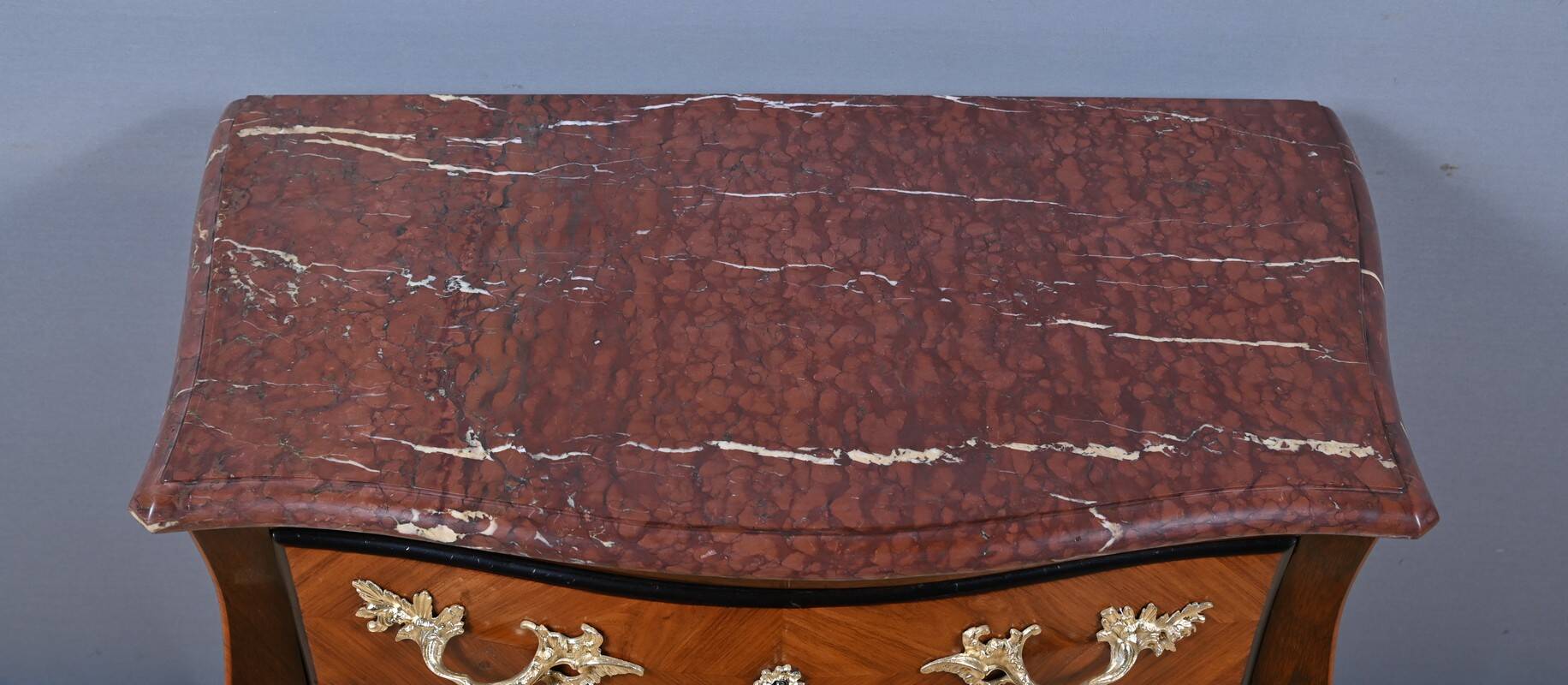 Small marquetry chest of drawers, Louis XV style – mid 19th century