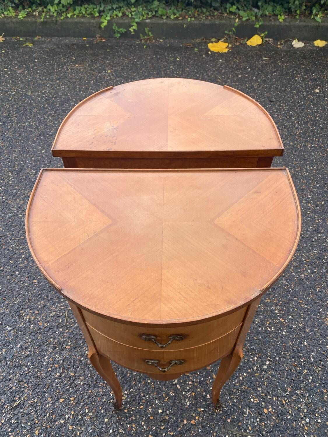 Pair of Louis XV bedside tables in wood and marquetry with drawers