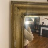 Sublime antique gilded mirror
