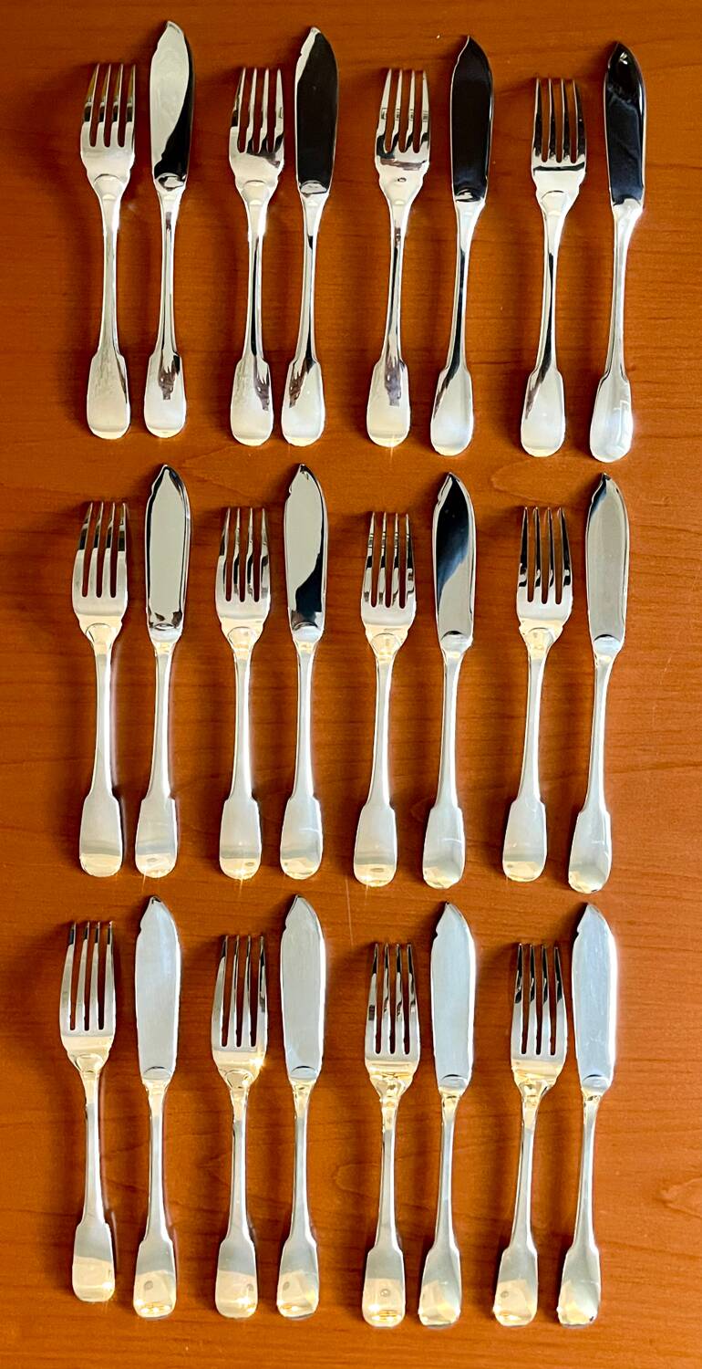Christofle cluny 12 fish cutlery (24 pieces) near new condition
