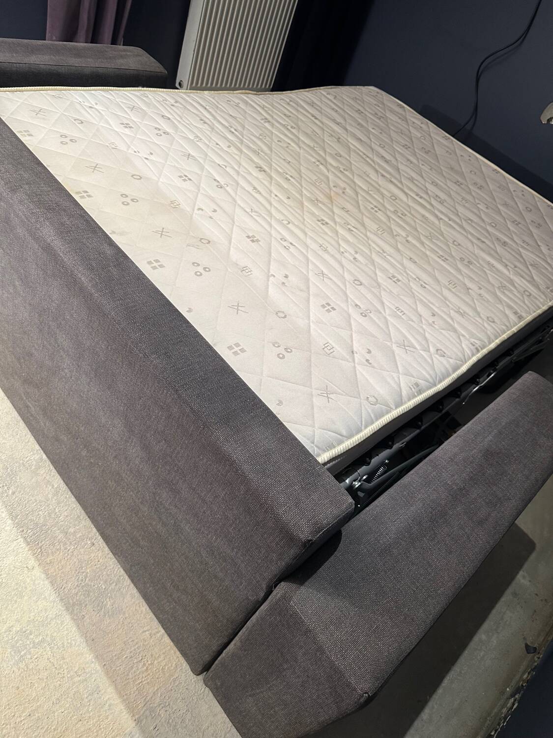 Convertible sofa