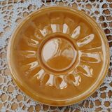 12 tasses à café anciennes avec soucoupes