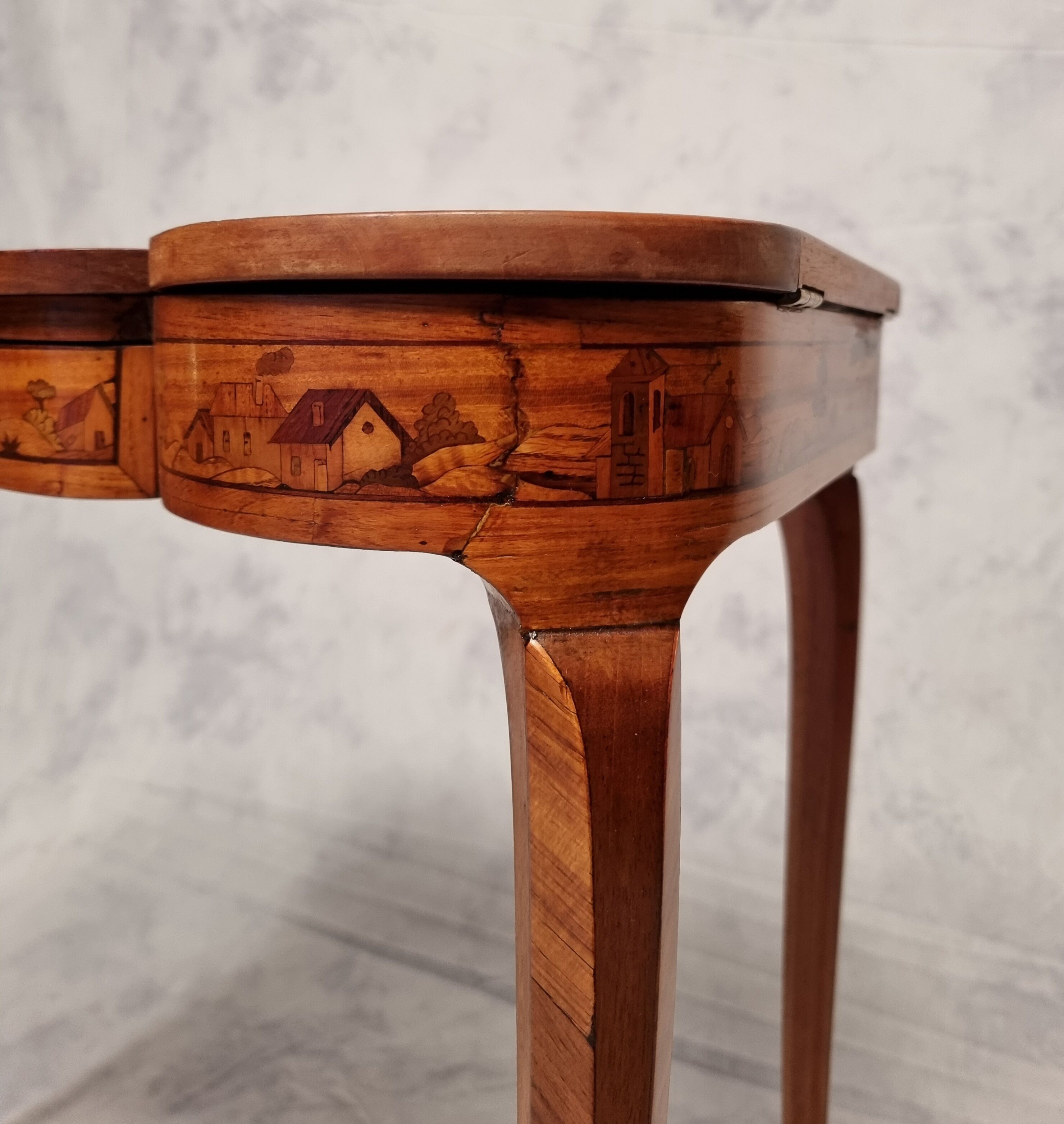 Louis XV style writing table - Bois De Rose - 19th