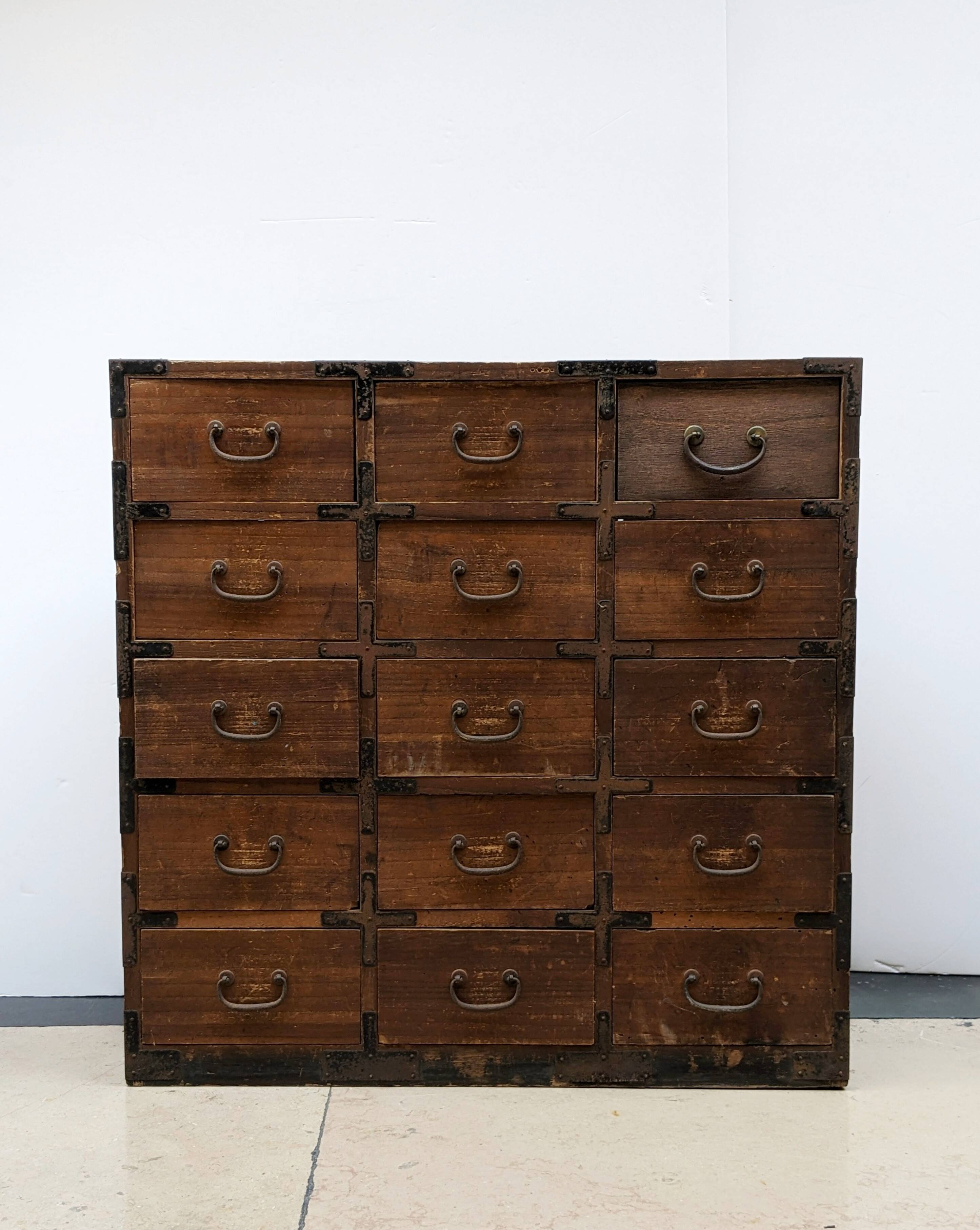 Professional furniture Japan 19th century