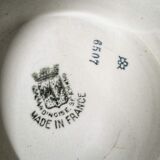 Plate on piedouche earth of iron - l'Amandinoise