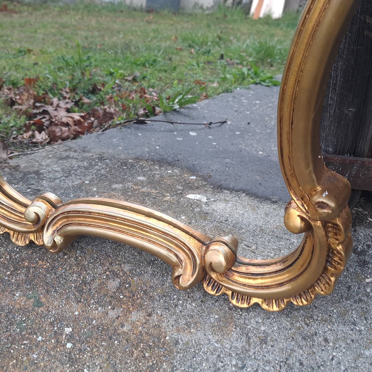 Miroir doré baroque