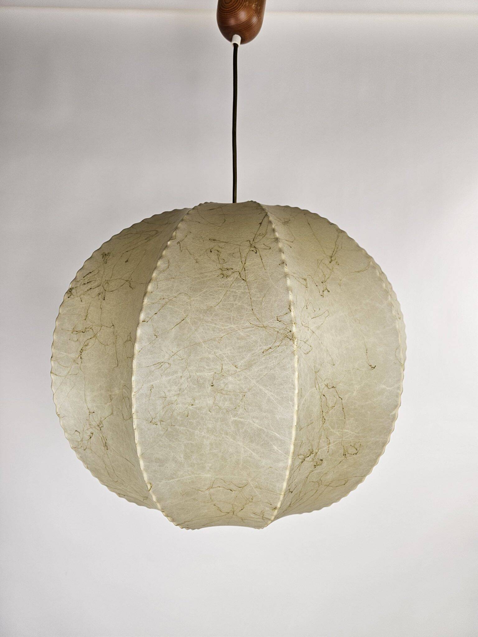 Large cocoon pendant lamp with beautiful grain from Italy 50 cm