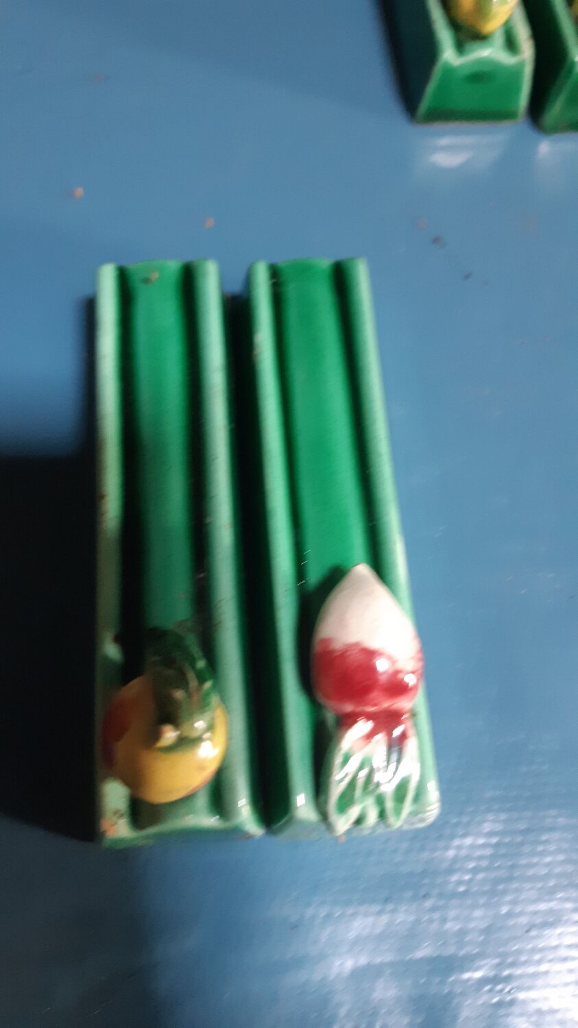 Vintage ceramic knife holder