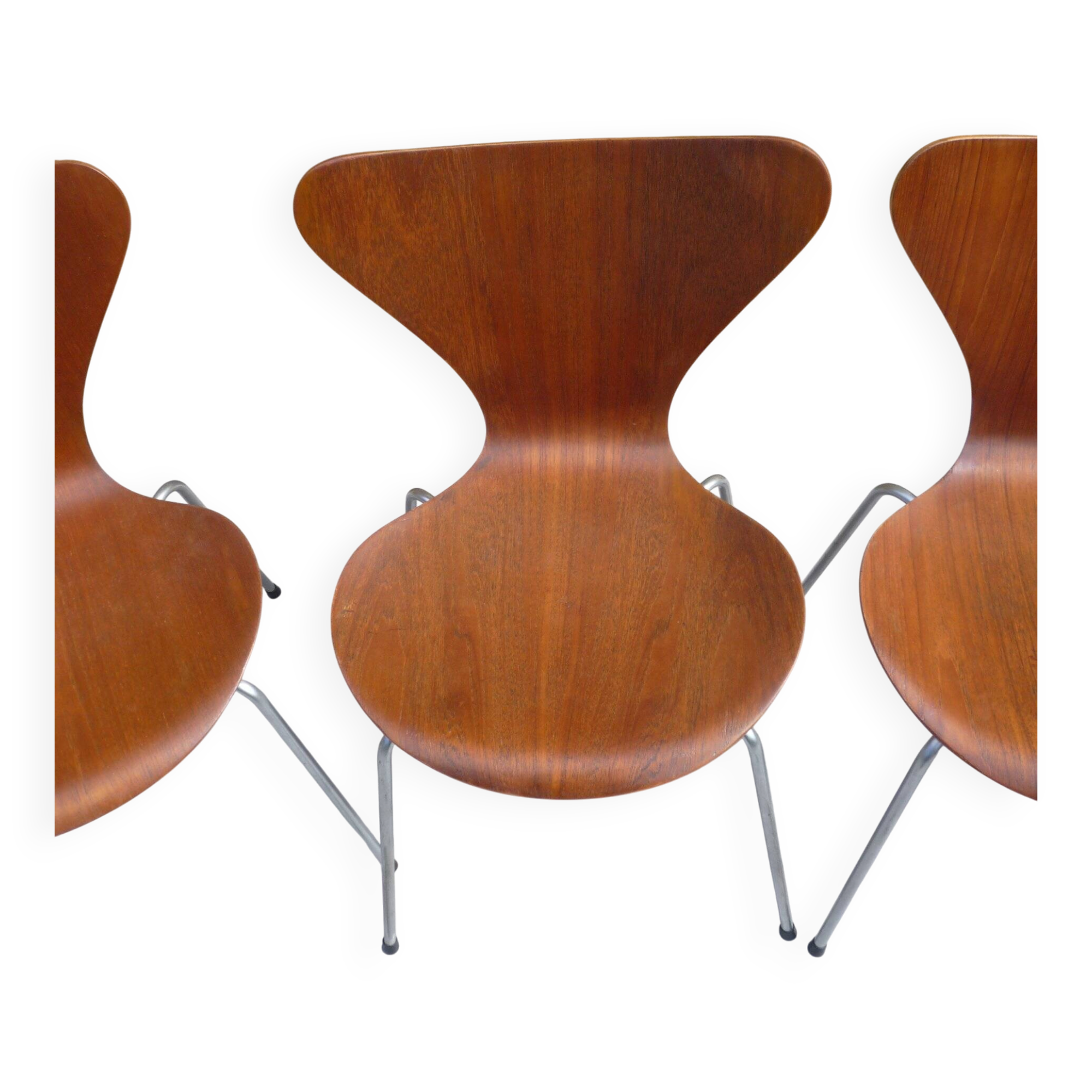 4 chaises Arne Jacobsen en teck Mod.3107