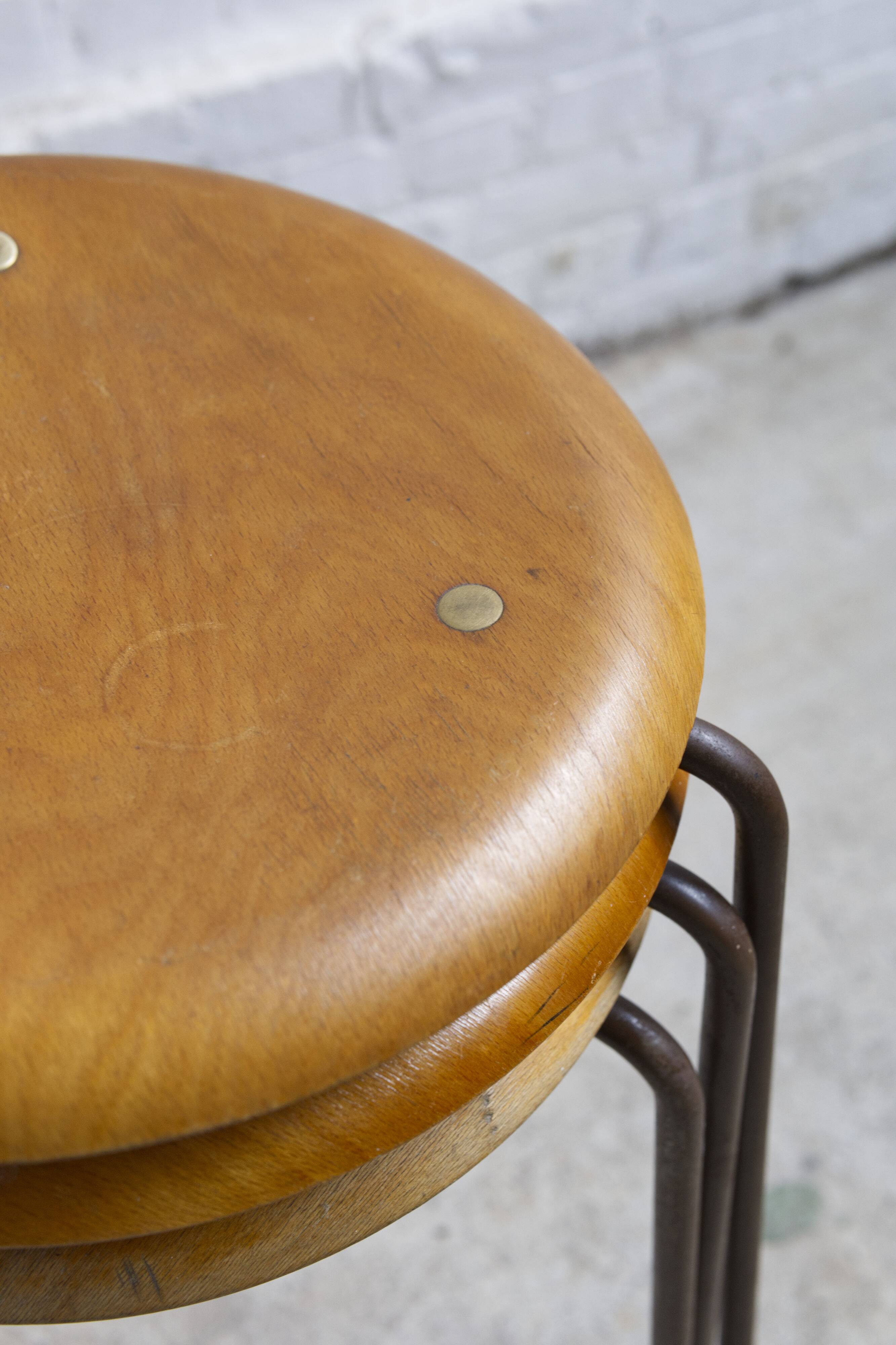 Set of 3, Early Tripod Dot Stool Arne Jacobsen by Fritz Hansen, 1960s