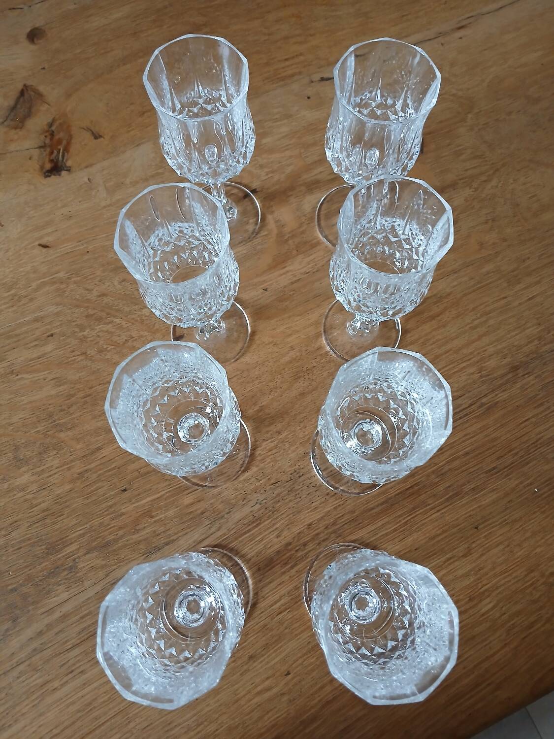 8 crystal stemmed glasses