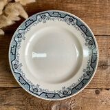 3 ironstone plates