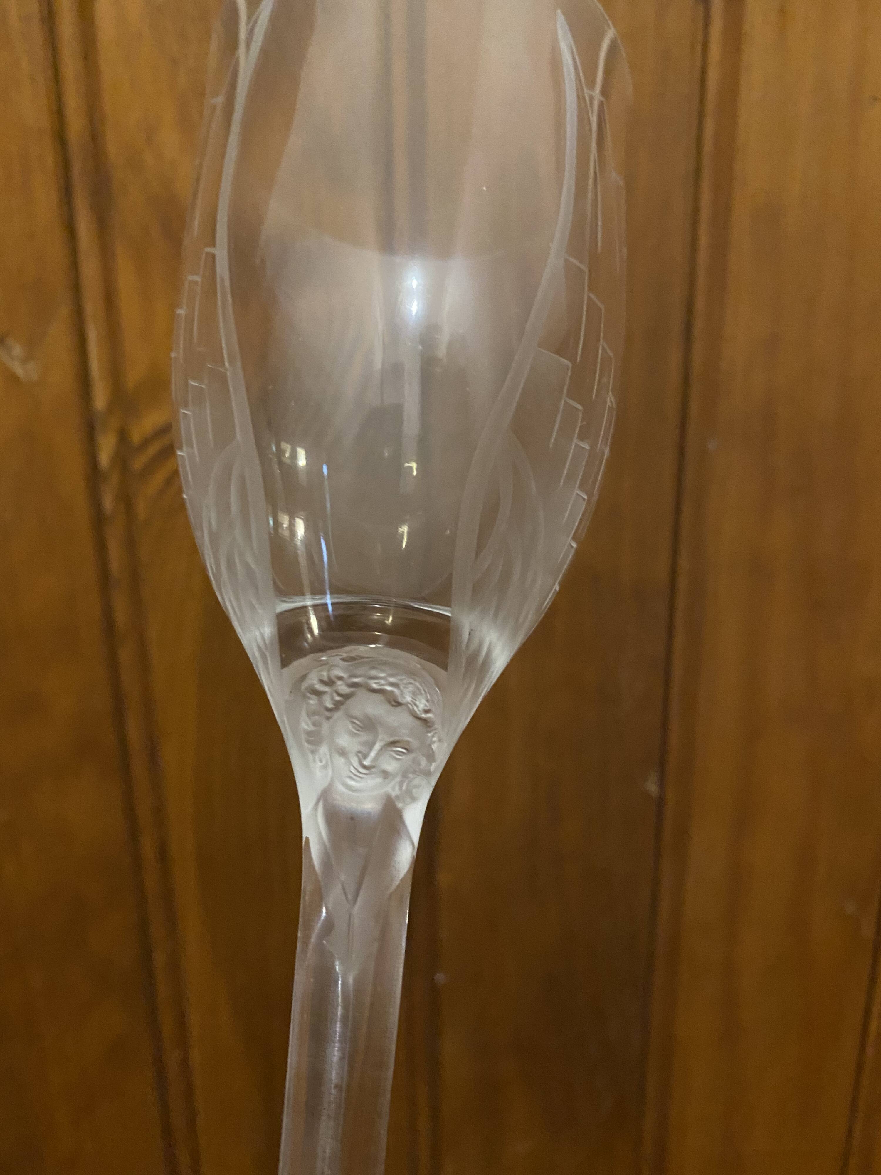 Two champagne flutes in Lalique Crystal