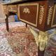 Bureau double plat de style empire en acajou et cuir vert