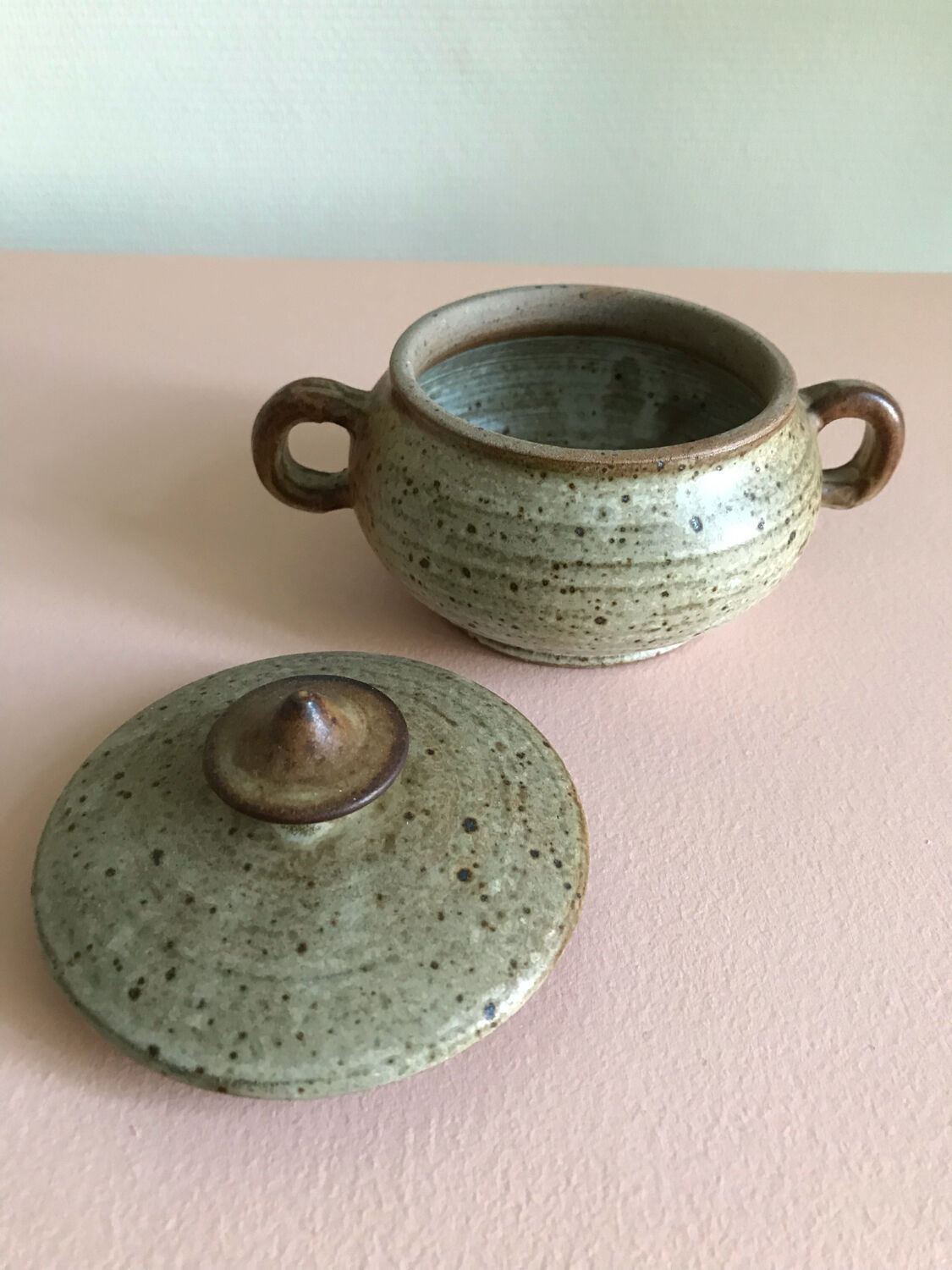 Stoneware sugar bowl