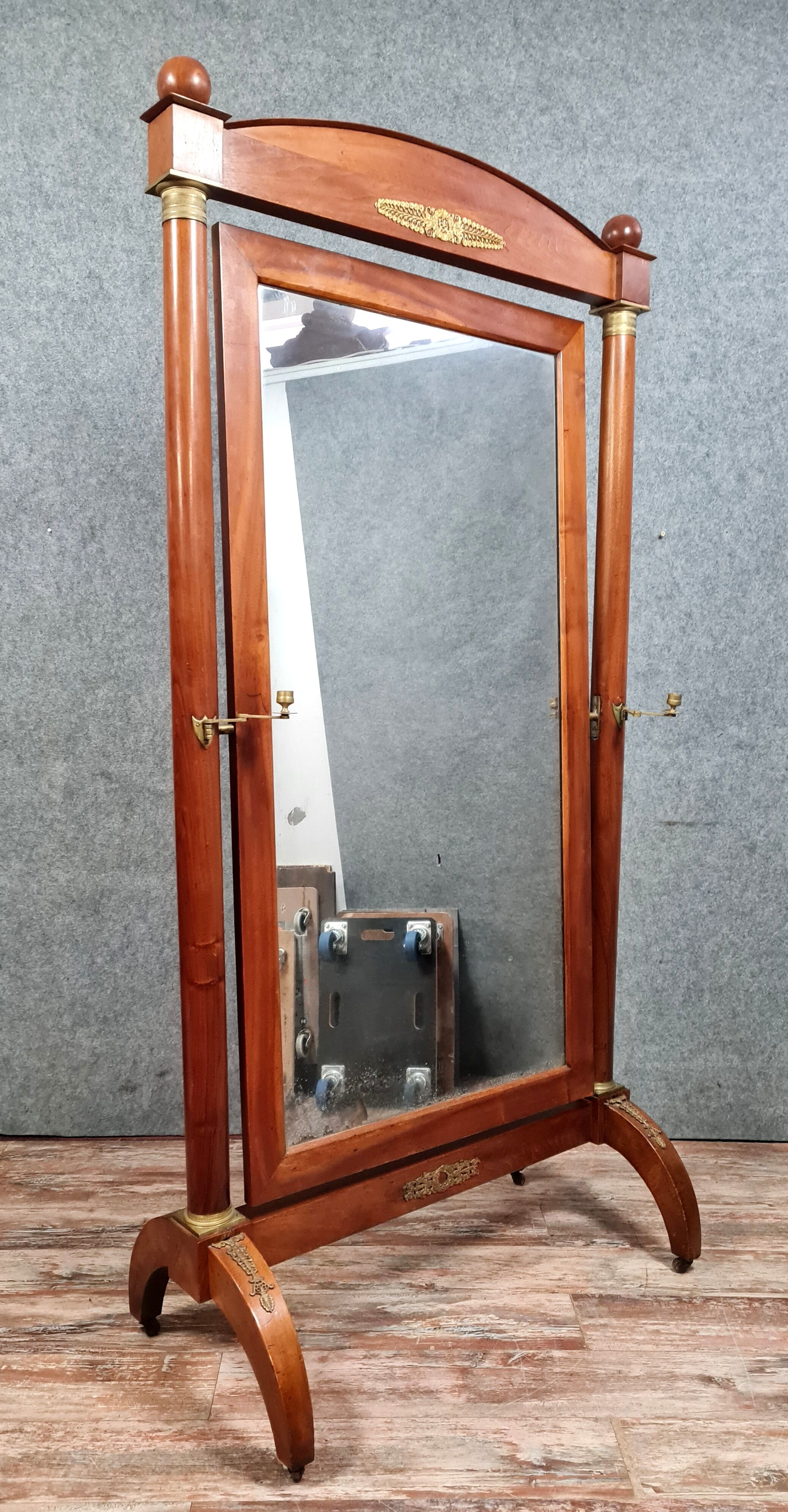 Psyche mirror on foot Empire period in mahogany