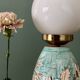 Lampe vintage en céramique et opaline blanche.