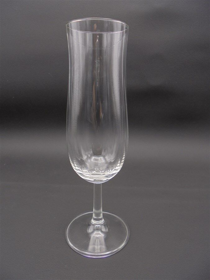 Lot of 6 mismatched champagne flutes