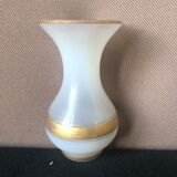 Vase en opaline