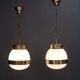 Paire de suspensions en opaline "Delta" italienne des années 1960 par Sergio Mazza.