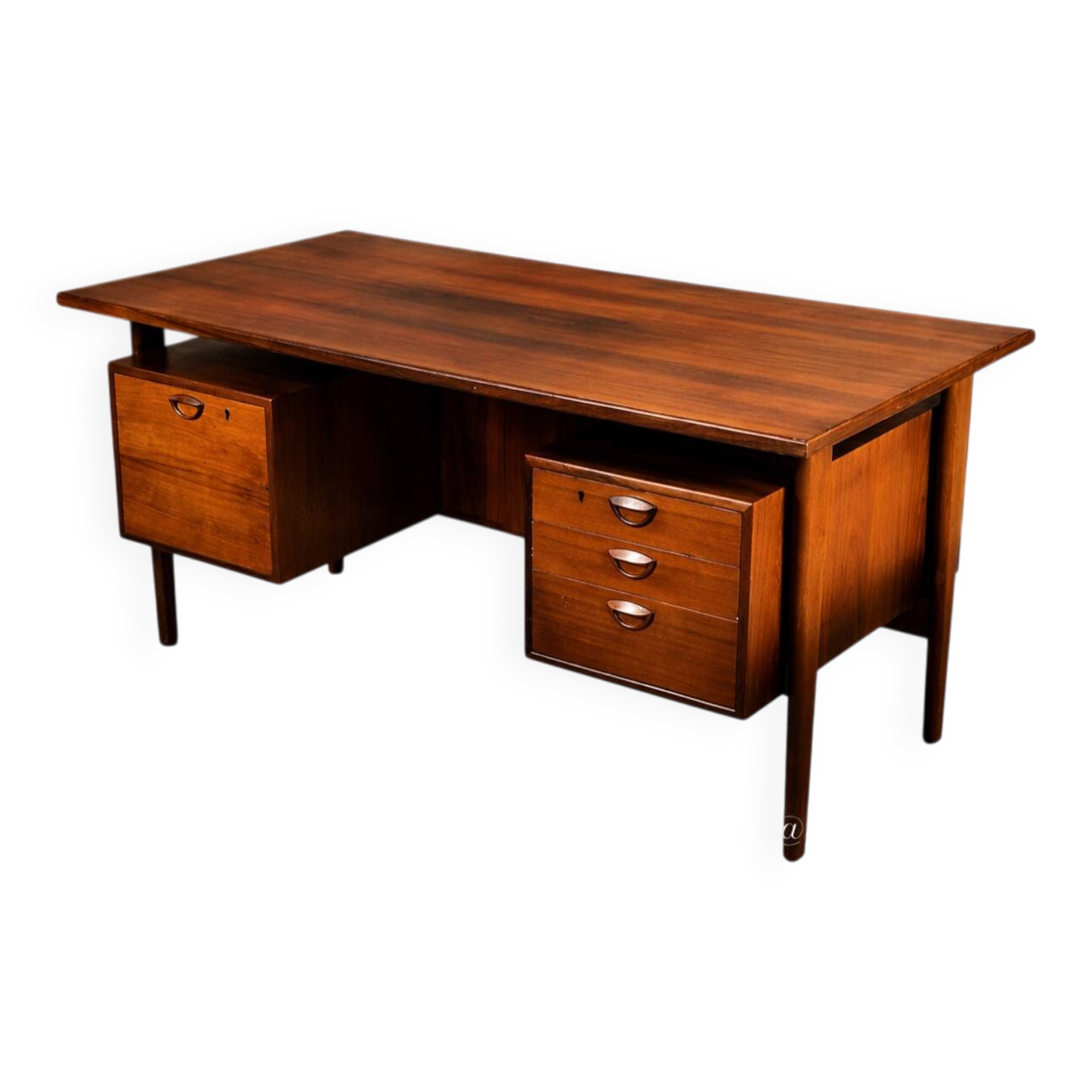 Self-supporting desk K. Kristensen Møbelfabrik