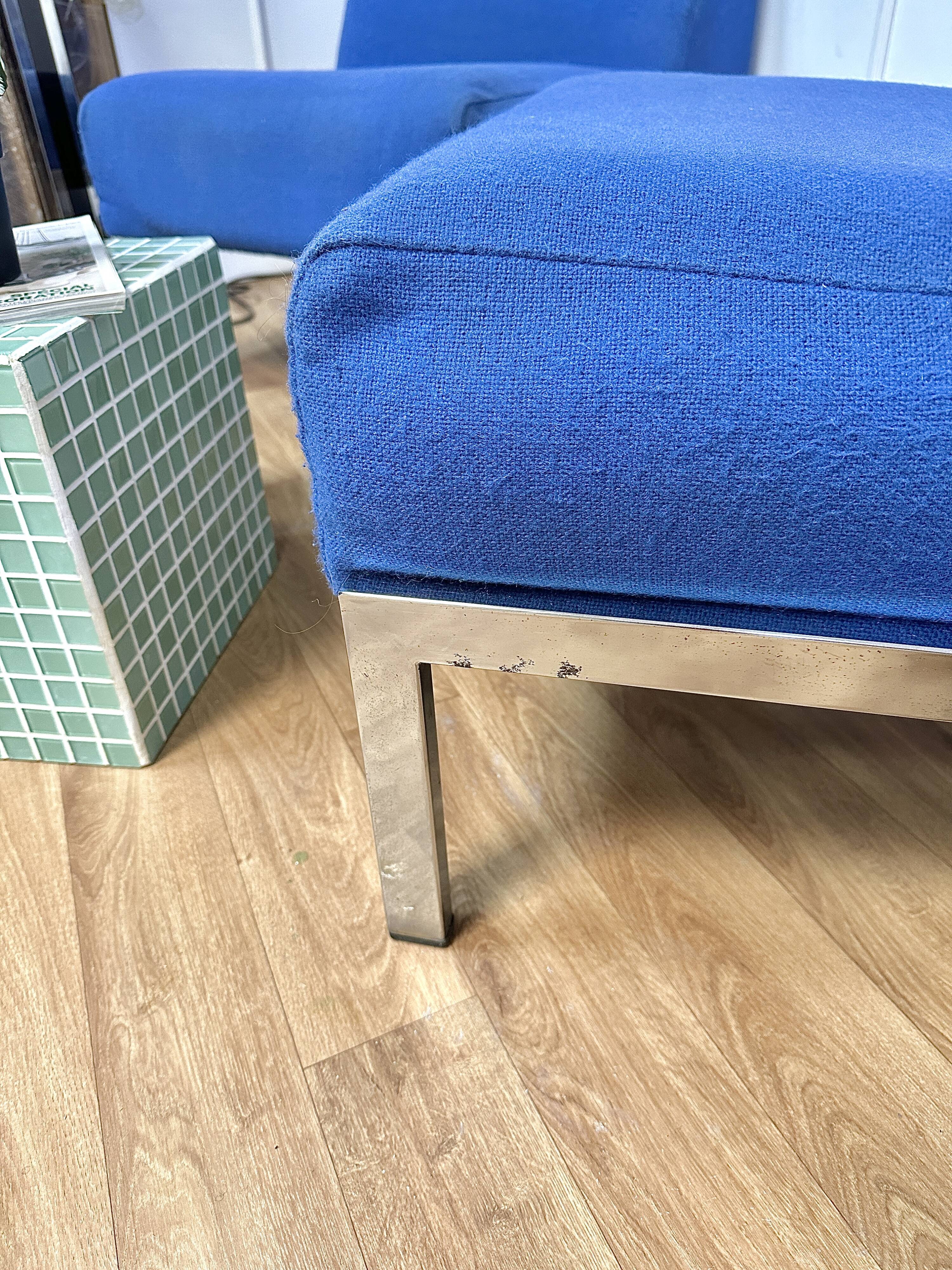 Pair of blue fabric design seats