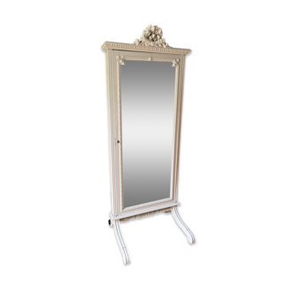 Psyche 19th century beveled mirrors very good condition