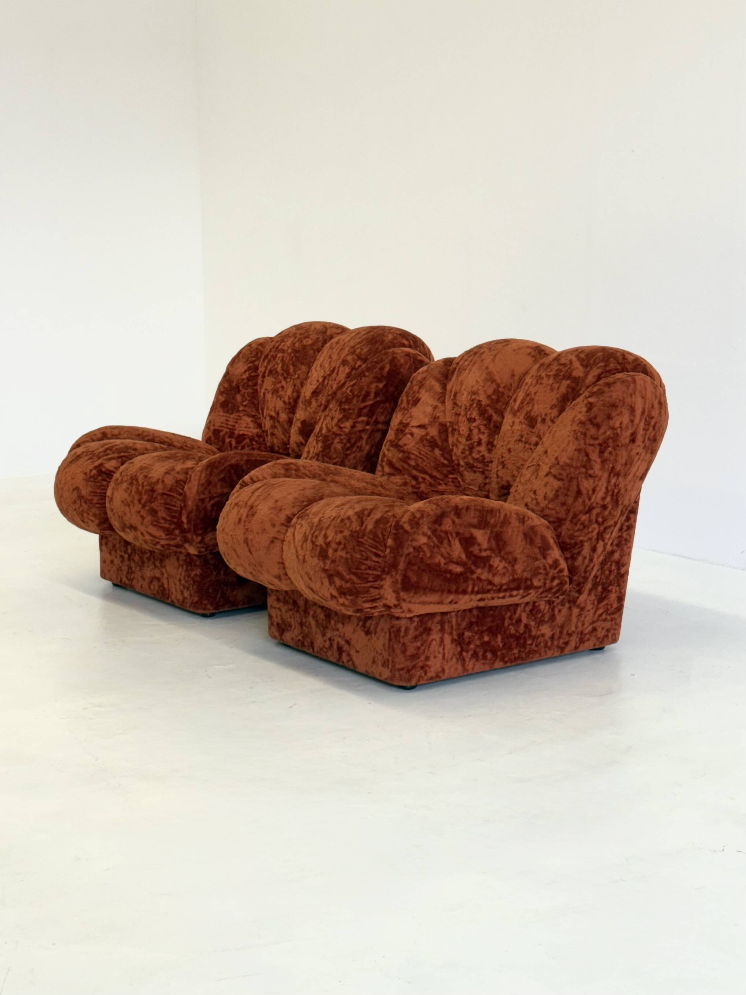 Vintage Italian Space Age armchairs in orange velvet