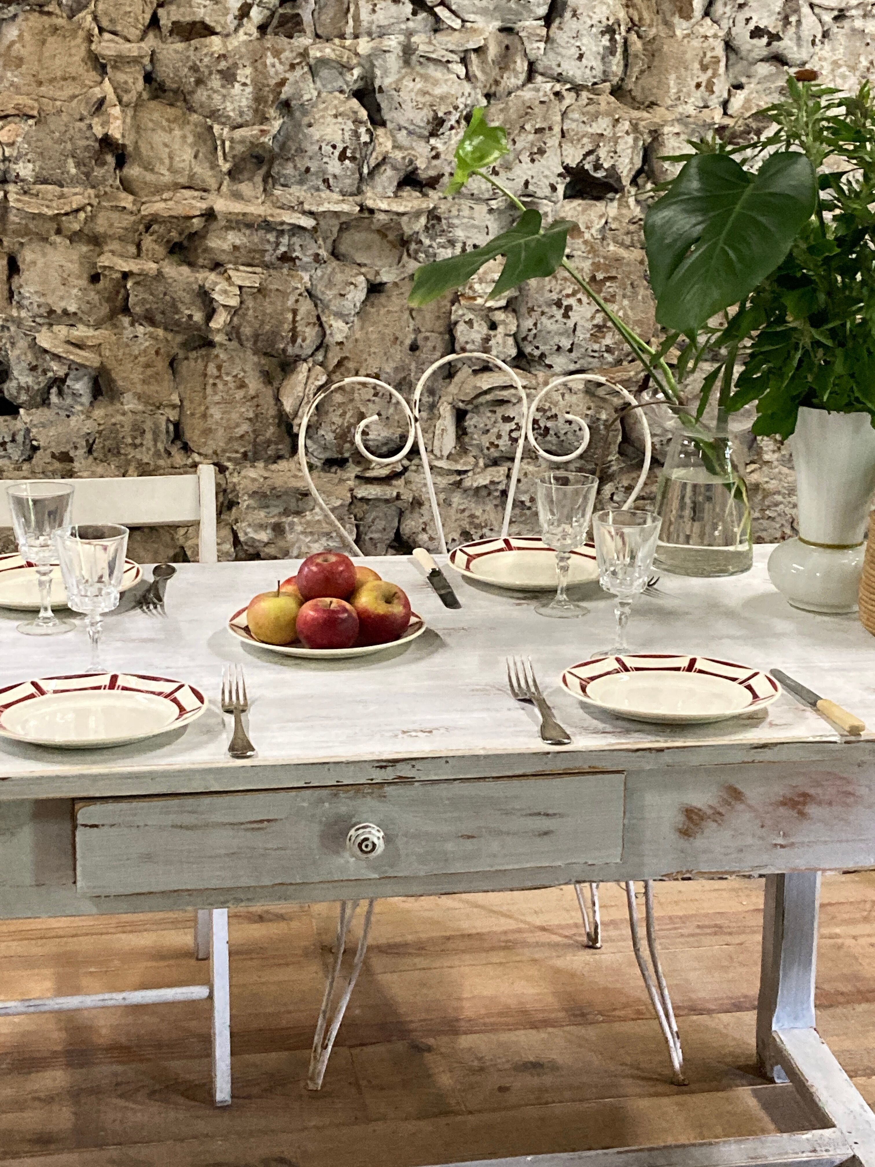 Farmhouse table 6 people white patinated in rectangular solid oak