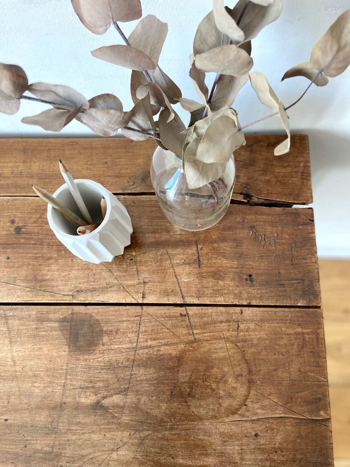 Farmhouse / antique table