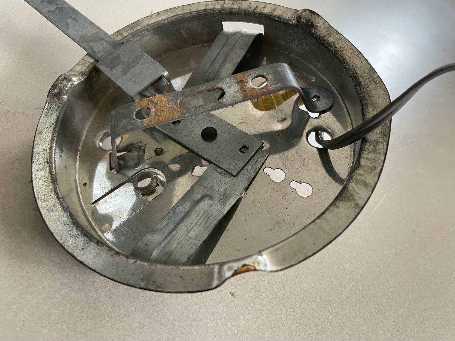 Set of 3 opaline wall lights