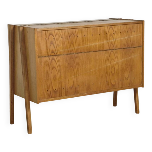 Coffre a couverture ou Mini Bar Tatra Nabytok Monti 300 par Frantisek Jirak