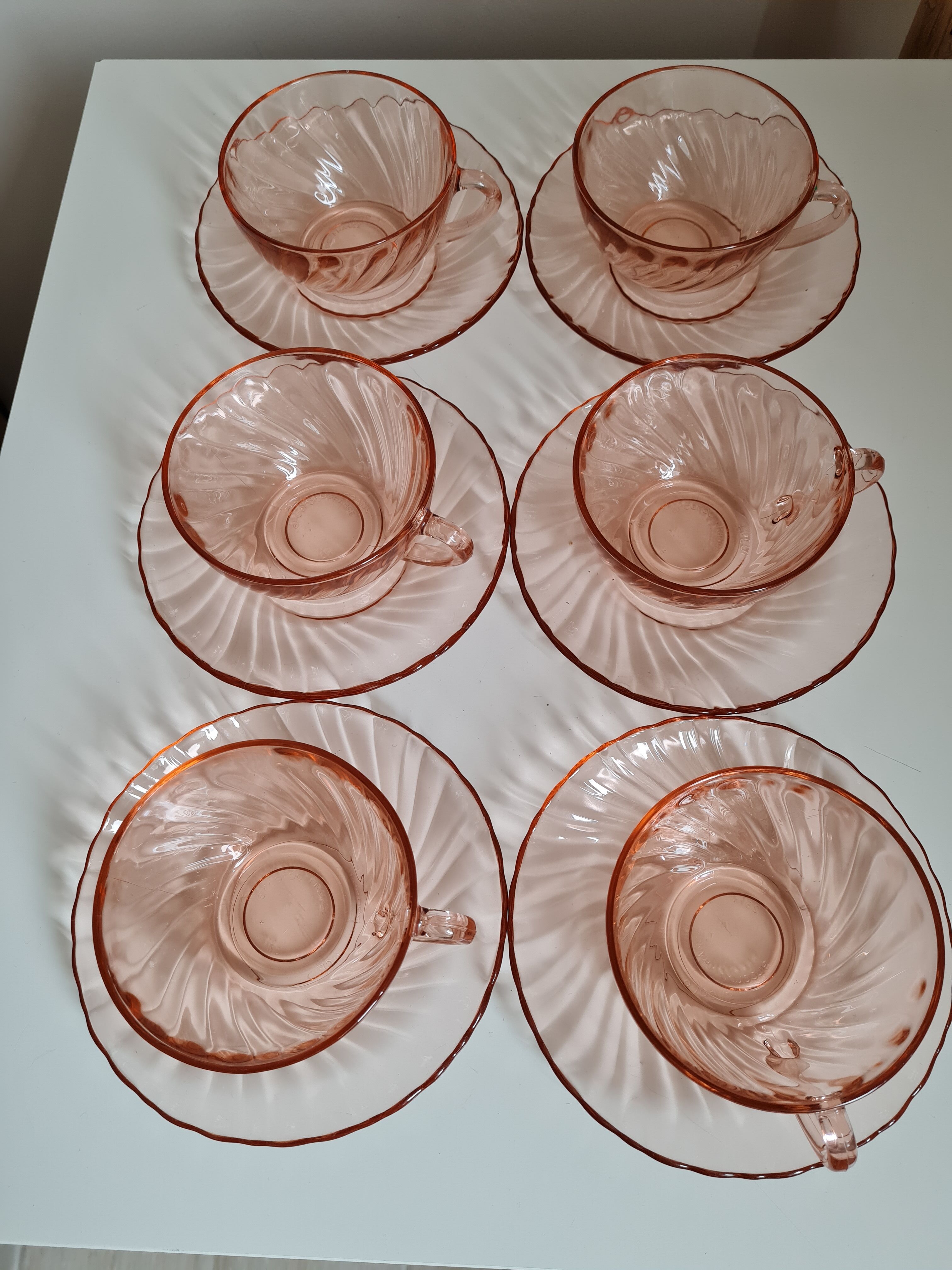 6 cups and under cups Rosaline Vintage